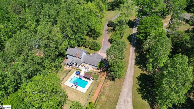 102 Hickory Hollow Drive, Inman, SC 29349