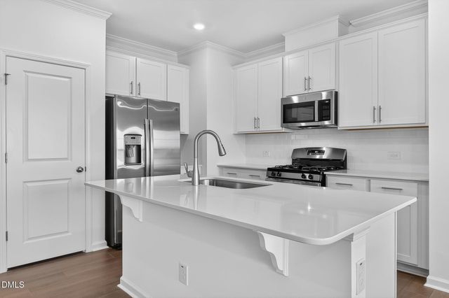 481 Venetian Drive, Sanford, NC 27332