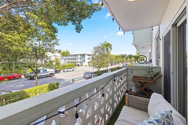 949 Pennsylvania Ave 201, Miami Beach, FL 33139