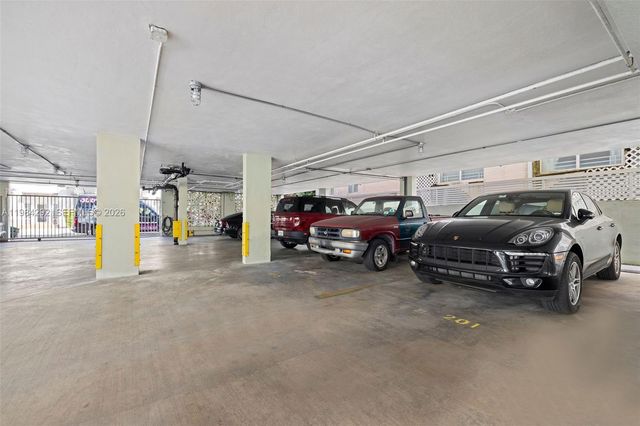 949 Pennsylvania Ave 201, Miami Beach, FL 33139