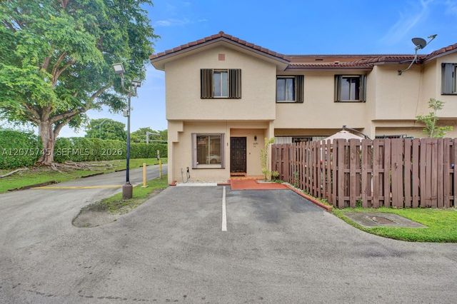 14201 SW 57th Ln 1A7, Miami, FL 33183