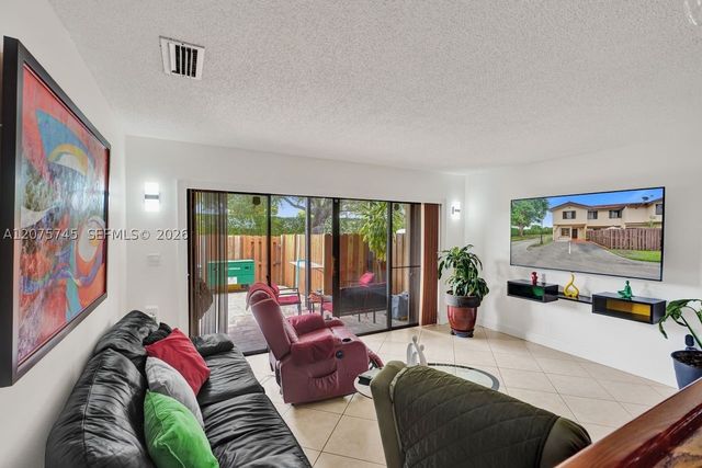 14201 SW 57th Ln 1A7, Miami, FL 33183