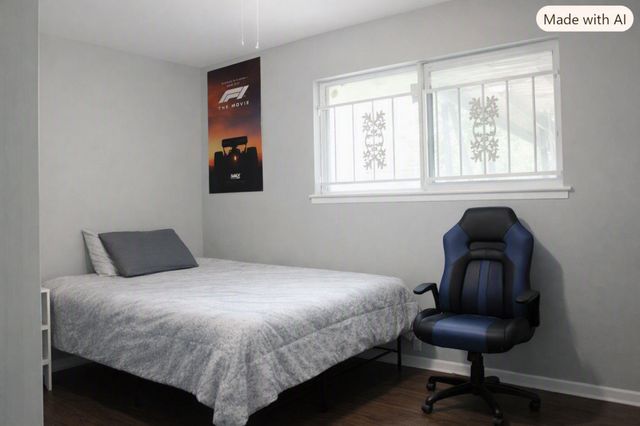 7746 Parker Road, Houston, TX 77016