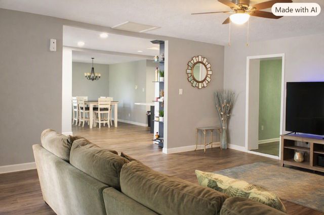 7746 Parker Road, Houston, TX 77016