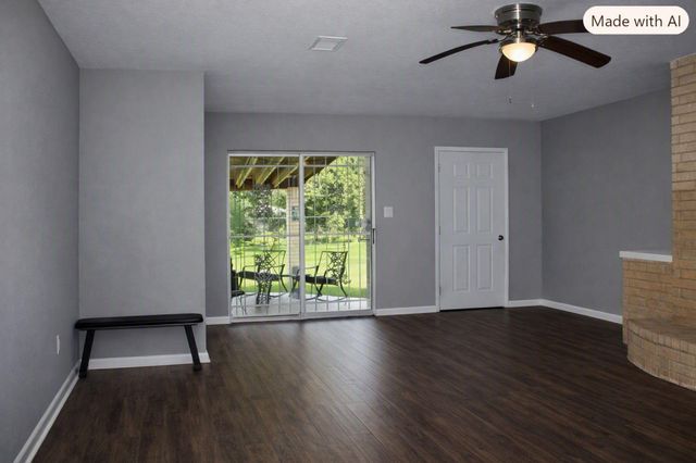 7746 Parker Road, Houston, TX 77016