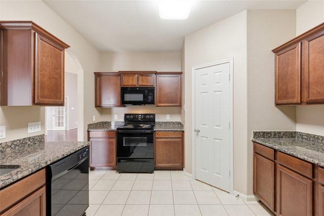 3117 Overstreet Lane, Royse City, TX 75189