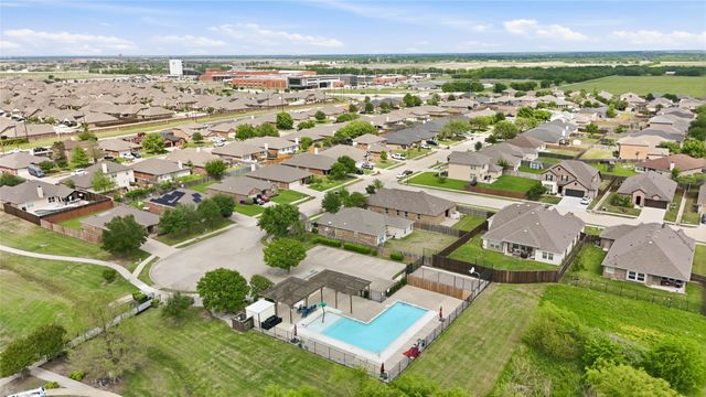 3117 Overstreet Lane, Royse City, TX 75189