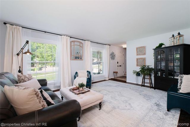 1069 Grace Court, Northville, MI 48167