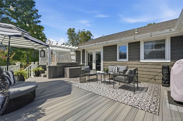 57 Wingam Drive, Islip, NY 11751