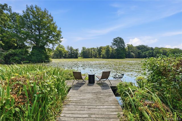 57 Wingam Drive, Islip, NY 11751
