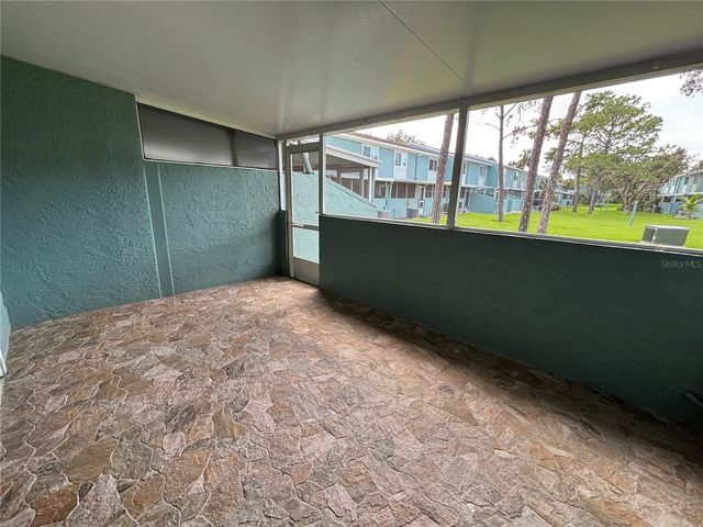 11428 BAY STREET NE, St Petersburg, FL 33716