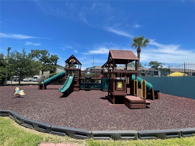 11428 BAY STREET NE, St Petersburg, FL 33716