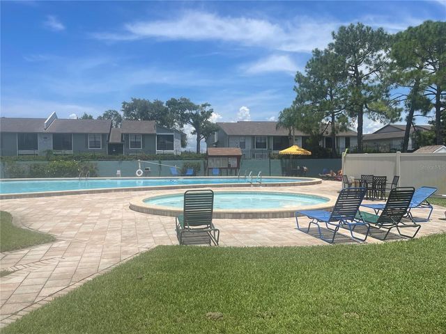11428 BAY STREET NE, St Petersburg, FL 33716