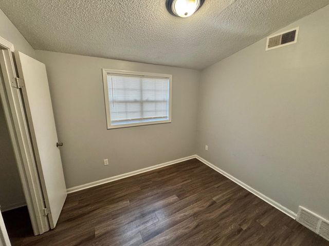 3936 AJANDERS DR, Memphis, TN 38127