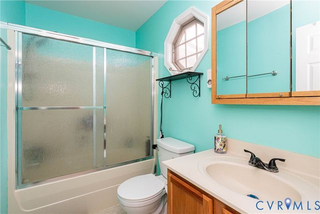12226 Bristle Cone Ln, Ruther Glen, VA 22546