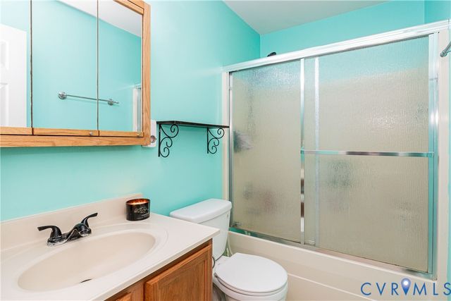 12226 Bristle Cone Ln, Ruther Glen, VA 22546