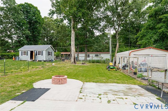 12226 Bristle Cone Ln, Ruther Glen, VA 22546
