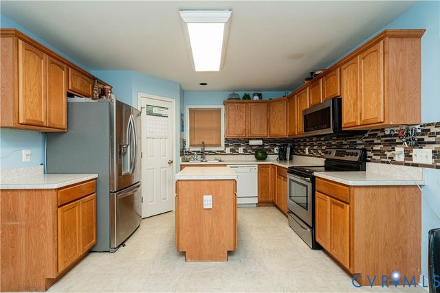 12226 Bristle Cone Ln, Ruther Glen, VA 22546
