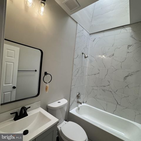 2216 WHITTIER AVE, Baltimore, MD 21217
