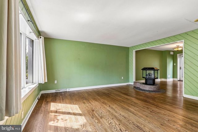 452 CONGER AVE, Collingswood, NJ 08108