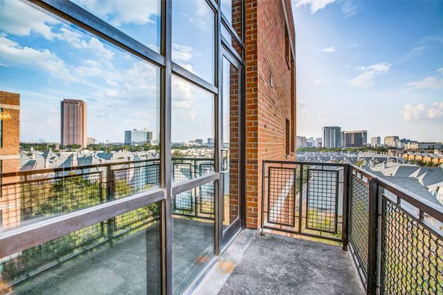 3110 Thomas Avenue 738, Dallas, TX 75204