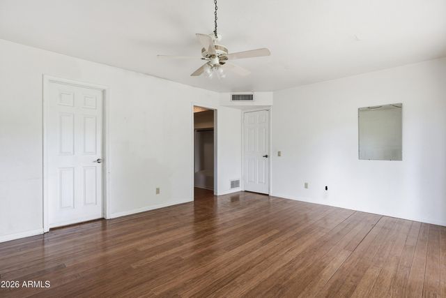 1204 E COMMODORE Place, Tempe, AZ 85283