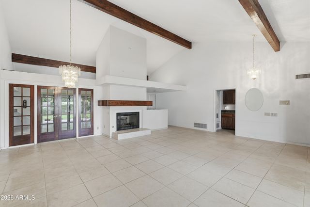 1204 E COMMODORE Place, Tempe, AZ 85283