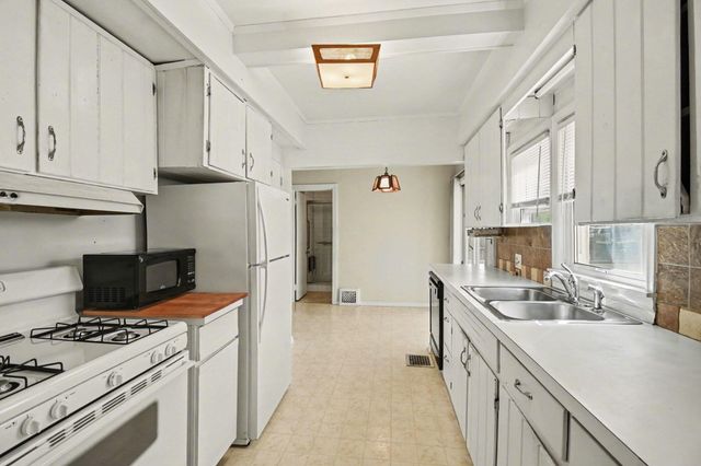 4451 Morningside Drive SE, Kentwood, MI 49512