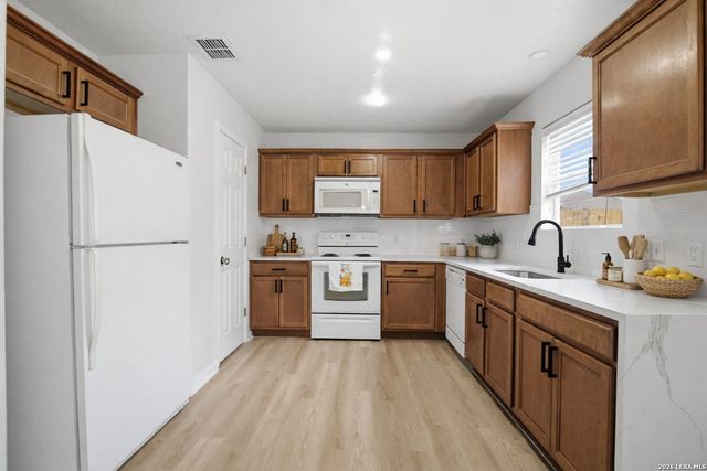 9435 Everton, San Antonio, TX 78245