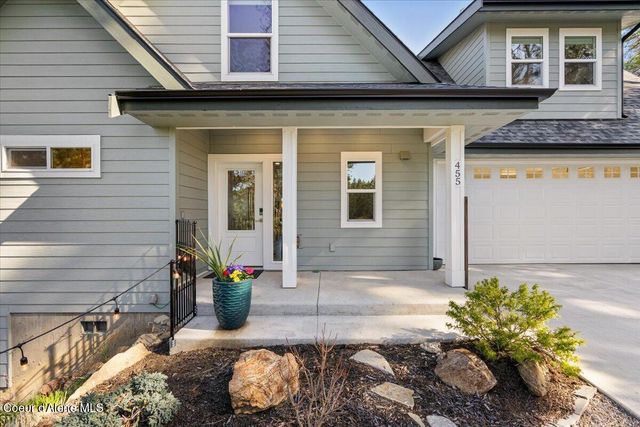 455 S Prestige CT, Post Falls, ID 83854