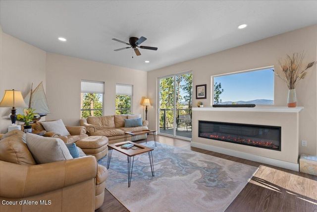 455 S Prestige CT, Post Falls, ID 83854