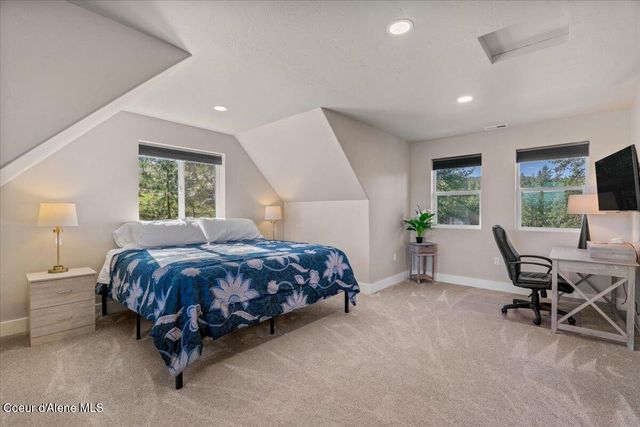 455 S Prestige CT, Post Falls, ID 83854