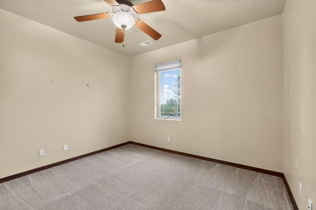 8200 Grape Harvest Court NE, Albuquerque, NM 87122