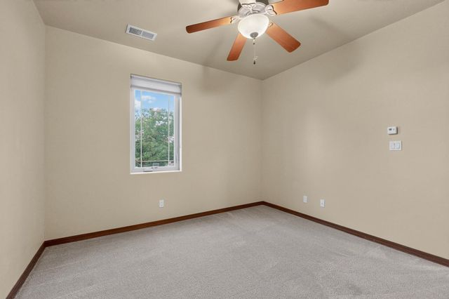 8200 Grape Harvest Court NE, Albuquerque, NM 87122