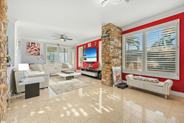 7202 CATALINA ISLE Drive, Lake Worth, FL 33467