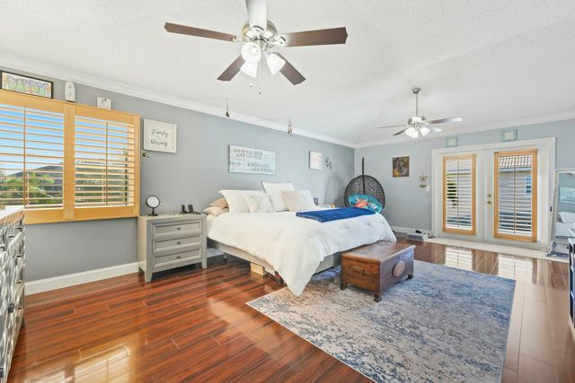 7202 CATALINA ISLE Drive, Lake Worth, FL 33467