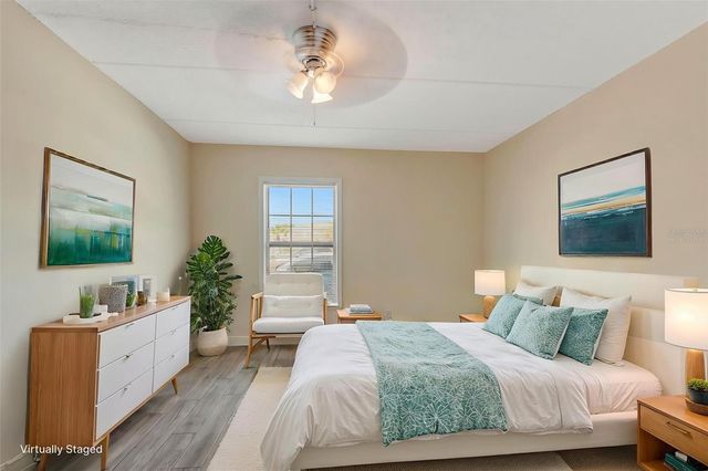 1122 84TH TERRACE N A, St Petersburg, FL 33702