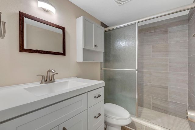 1122 84TH TERRACE N A, St Petersburg, FL 33702