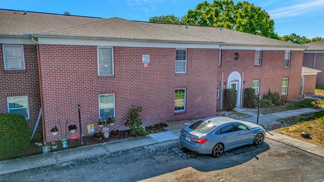 1122 84TH TERRACE N A, St Petersburg, FL 33702