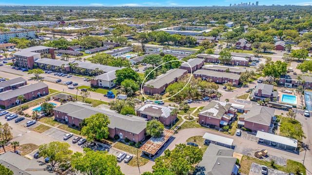 1122 84TH TERRACE N A, St Petersburg, FL 33702