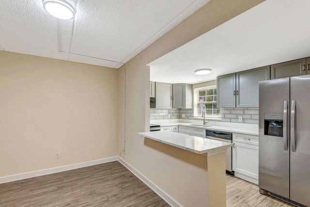 1122 84TH TERRACE N A, St Petersburg, FL 33702