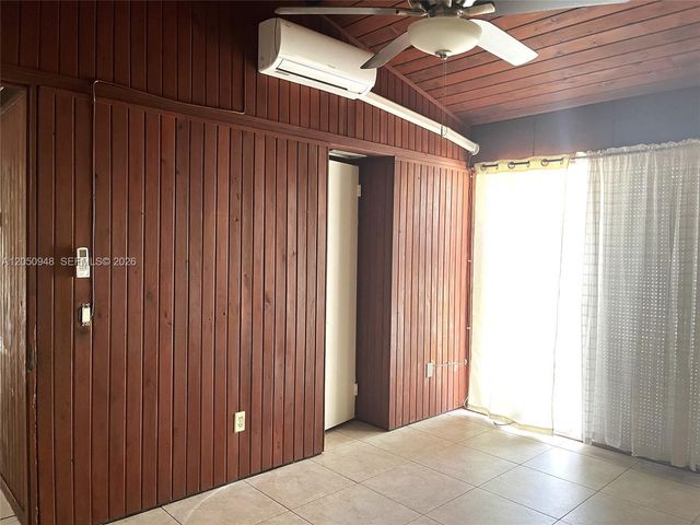 5401 NE 18th Ave, Fort Lauderdale, FL 33334