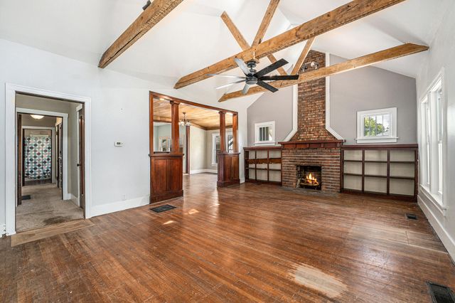 726 W Milroy Avenue, Rensselaer, IN 47978