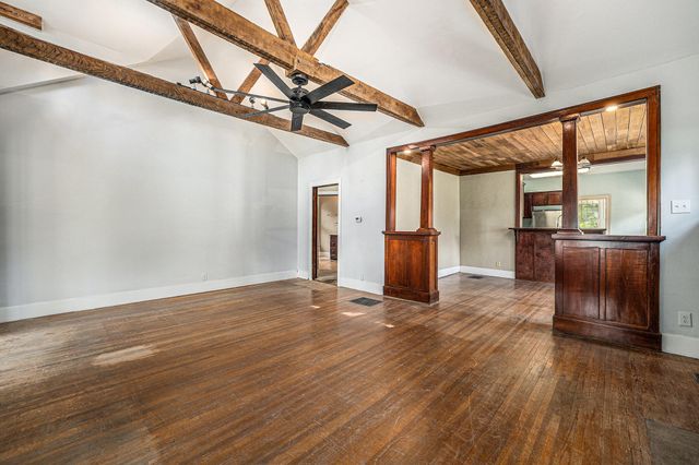 726 W Milroy Avenue, Rensselaer, IN 47978