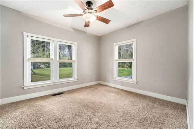 726 W Milroy Avenue, Rensselaer, IN 47978