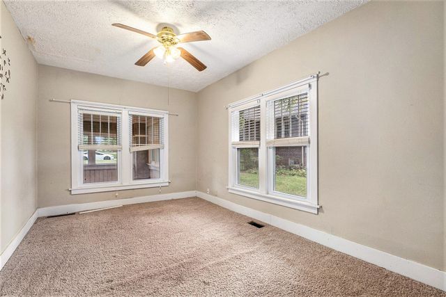 726 W Milroy Avenue, Rensselaer, IN 47978