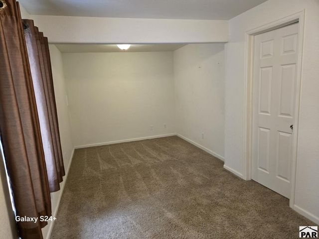 1652 W Hermosa Dr, Pueblo, CO 81007
