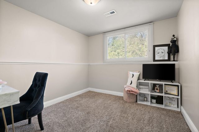 7220 Tyler Court, Merrillville, IN 46410