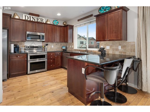 2037 Se CENTURION Way, Gresham, OR 97080