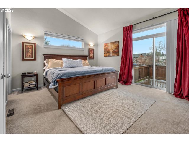 2037 Se CENTURION Way, Gresham, OR 97080